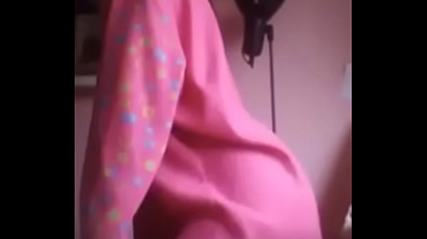 teen shows assand pussy on cam