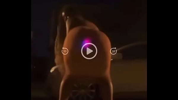 Nonton Check What Is B Ing In This Girl's Ass thumbnail