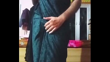 Indian Gay Crossdresser Bottom Pressing And Playing With Her Big Boobs In Black Saree Real Homemade Xxx Sex thumbnail