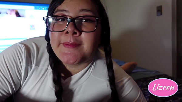 Play MP4 - Mi compa&ntilde;ero me la mete entrando a clases