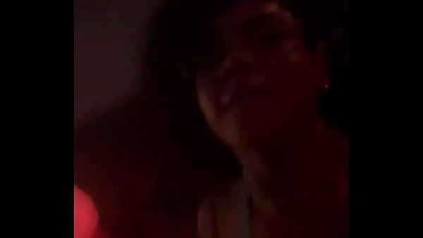 Gostosa que fala n&eacute; 