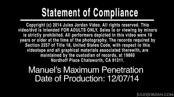 Nonton Big Tit Slut Gets thumbnail