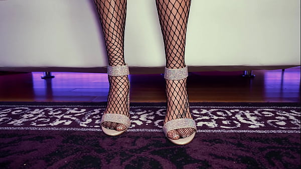 Nonton Inked Hottie's Katee V's Mind-blowing Goth Girlfriend Adventure thumbnail