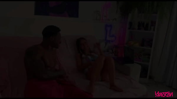 Play MP4 - MEU PADRASTO BBC ME FLAGROU ASSISTINDO PORN&Ocirc; ME FEZ GOZAR MUITO &lpar;Completo no Sheer e Red&rpar;