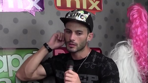 Play MP4 - &num;TBTPapoMix - Andy Star revela no PapoMix os bastidores das grava&ccedil;&otilde;es porn&ocirc; -  Parte 3 - Exibido em 2016 - WhtasApp PapoMix &lpar;11&rpar; 94779-1519