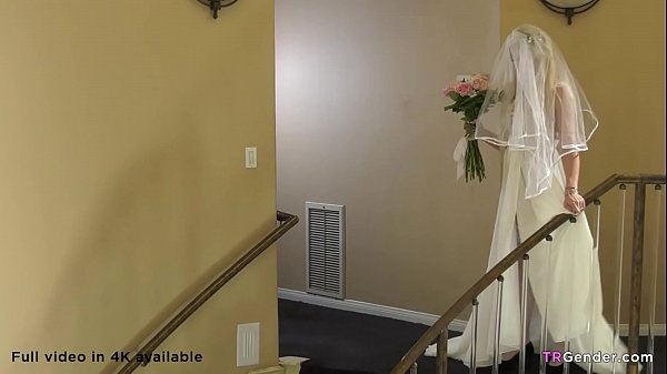 Play MP4 - Preparing For Shemale Wedding - Dillon Diaz and Aubrey Kate