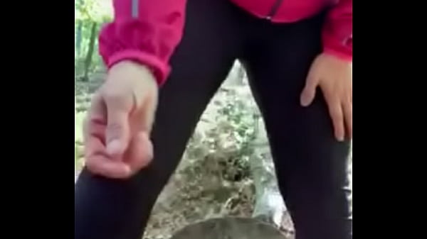 Nonton Whore Milf Undresses In Nature thumbnail