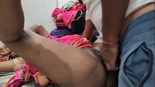 Play MP4 - xxx indian desi bhabhi pussy fuck by husband hindi audio