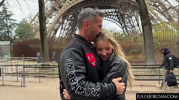 Play MP4 - JulesJordan&period;com - Paris Anal Adventure&colon; Chloe Chevalier Gives Up Her Ass To Manuel Ferrara