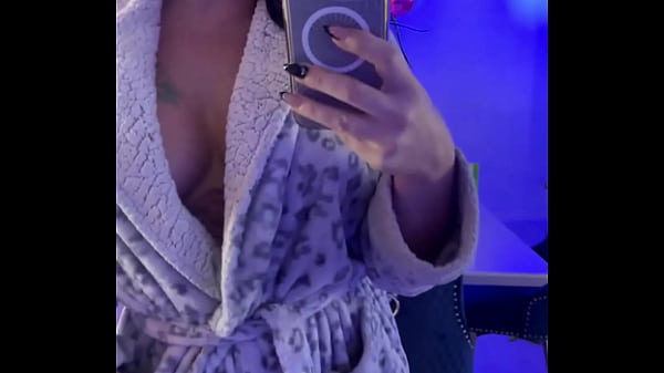 Taking video calls today let me know if you want to chat #snapchat #telegram #loyalfans #whatsapp 