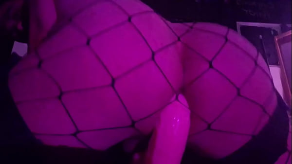 Big ass eating a juicy dick 