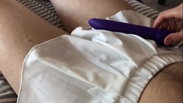 Play MP4 - Twink in skirt&period; Masterbating