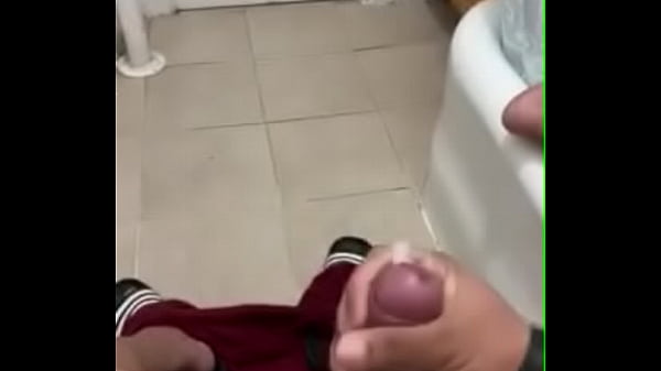 Play MP4 - Bussing more shots