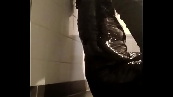 2024 10 26 sophie la larve esclave ultima momification et fellation 