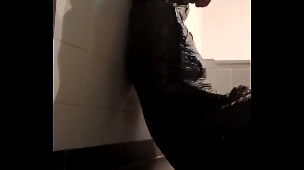 Play MP4 - 2024 10 26 Sophie la larve&comma; esclave Ultima&comma; momification et fellation