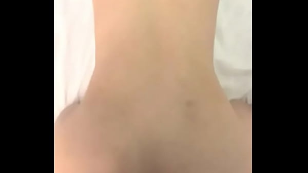 国内找优质少妇约炮 6z5 cc 娇小玲珑的嫩妹子生得一对极品大奶 粉嫩鲍鱼细腰翘臀天生炮架子 被男友无套插得呻吟不断