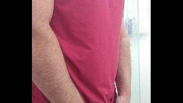 Flagra de_cunhado_uber gostoso mijando