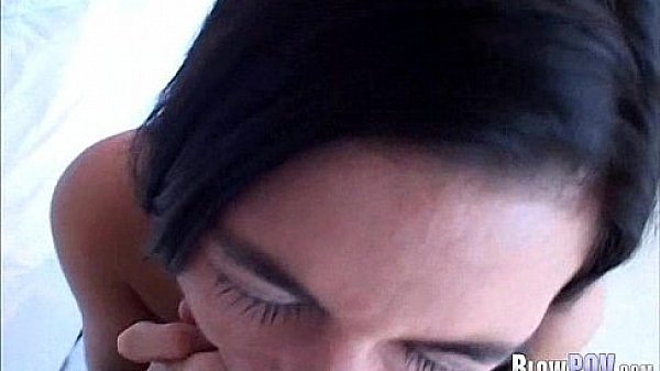 She sucks a good dick 425 