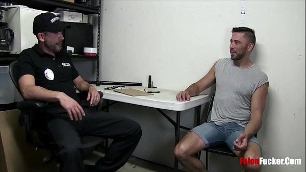 Twink Thief Gets The Right Treatment From Friendsly COP 