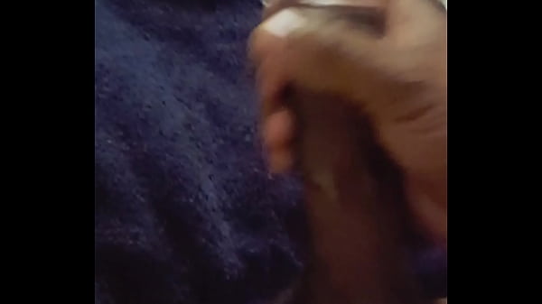 Play MP4 - Stroking and Huge Load