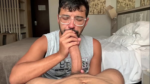 Play MP4 - MARCOS GOIANO LEVANDO PICA DO CARIOCA DOTAD&Atilde;O