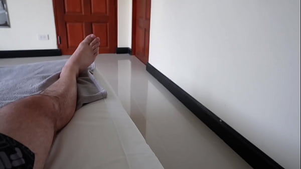 Nonton Woke Up With A Stranger In The Same Bed After A Club. thumbnail