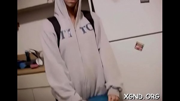 Shaft riding makes_nasty Britney cum a lot