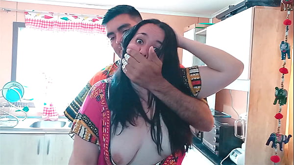 Nonton Kitchen - Indian Stepmother Having Sex With Her Stepson. thumbnail