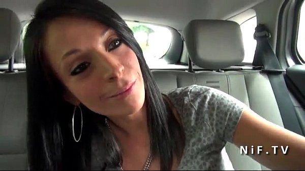 Play MP4 - Gorgeous amateur french slut hard sodomized by the taxi driver