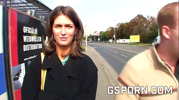 Play MP4 - Amateur reality outdoor slut anal fuck