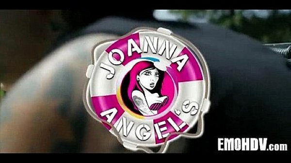 Nonton Emo Slut With Tattoos 1170 thumbnail