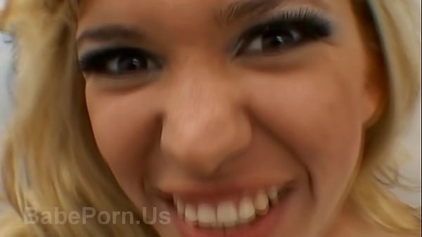 Nonton Horny California Girl thumbnail