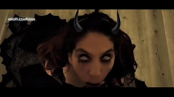 Succubus Me Sedujo Para Robarme La Energ&iacute;a Y El Esperma. Hallowen thumbnail