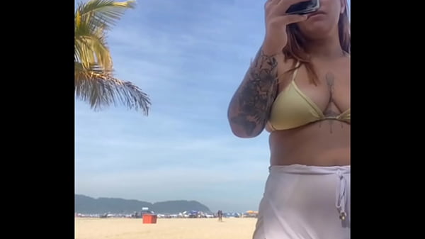 Nem percebi que esse shorts est&aacute; marcando a minha xota 