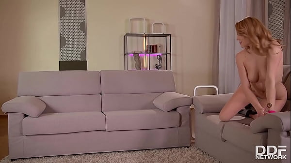 Stunning Victoria Daniels gapes &fucks her Heart_shaped Ass