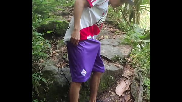 Cruising con el conductor follando en el bosque 