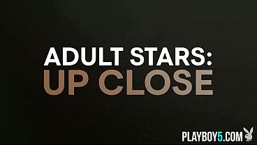 Nonton Dark Black Pornstar Ana Foxxx Reveals Her Tight Body With Hairy Snatch thumbnail