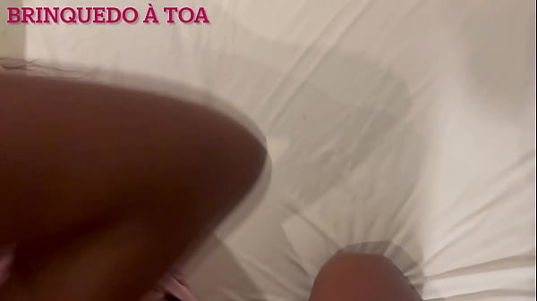 Primeira vez da ninfeta completo no red e no cher 