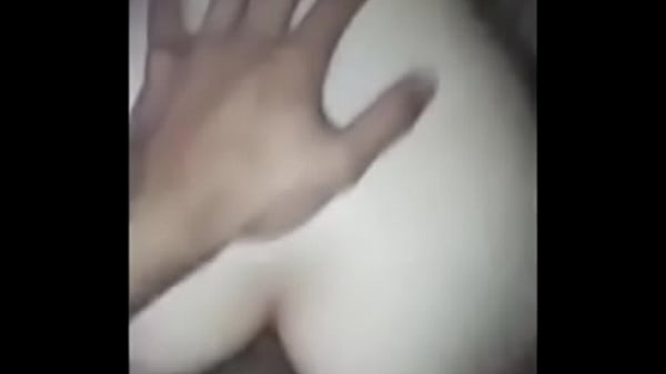 Play MP4 - Ninfeta Branquinha Deliciosa Demais Ficou de Quatro Levando Muita Pica no Seu Cuzinho Enquanto Filmava