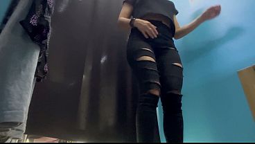 Nonton Sexy Milf With Big Ass Changing Clothes In A Public Place thumbnail