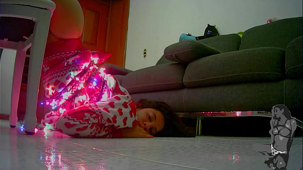 Play MP4 - Xmas girl gets rough fucked not by Santa at Christmas Eve &lpar;Teaser&rpar; https&colon;&sol;&sol;bit&period;ly&sol;3z2f8TZ