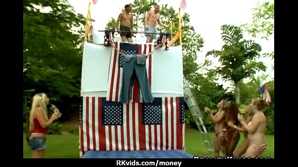 Sexy wildchick gets paidto fuck27