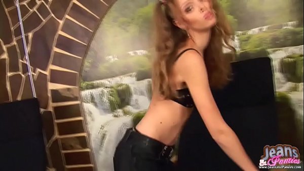 I love teasing you in my tight bluejeans