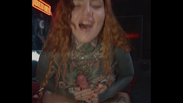 Nonton Happy Wildd Kinkmas Day 11 Titwank With All The Extras thumbnail