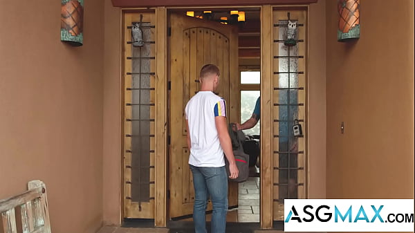 Play MP4 - DISRUPTIVE FILMS - Pervy Yoga Instructor Seduces Jock