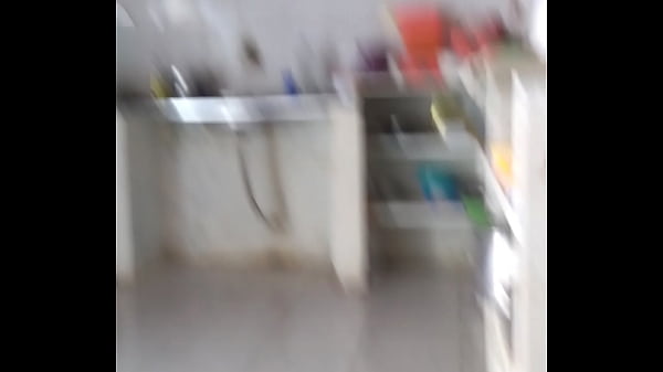 Nonton Empregada thumbnail