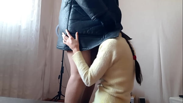 Play MP4 - I fuck my stepdaughter in the mouth when no one is home