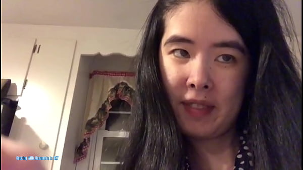 Chinese Teen Learns How To Cook In The 1950s thumbnail