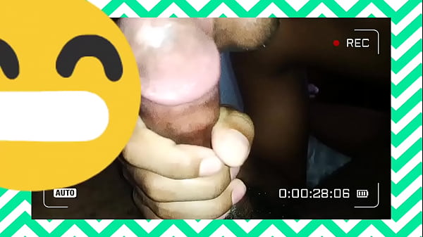 Metendo a boca no pau do moreninho