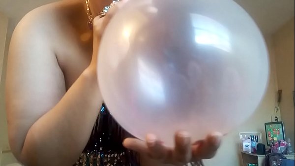 Ginger Paris Plays_With Confetti Balloon Fetish